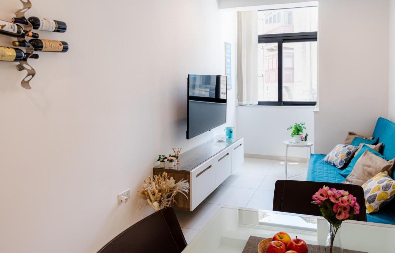 Modern Comfort - 2Br Apartment Center Of St Julians & Paceville Saint Julian's Bagian luar foto